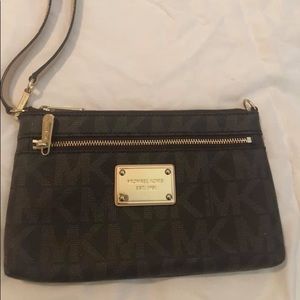 Michael Kors wristlet
